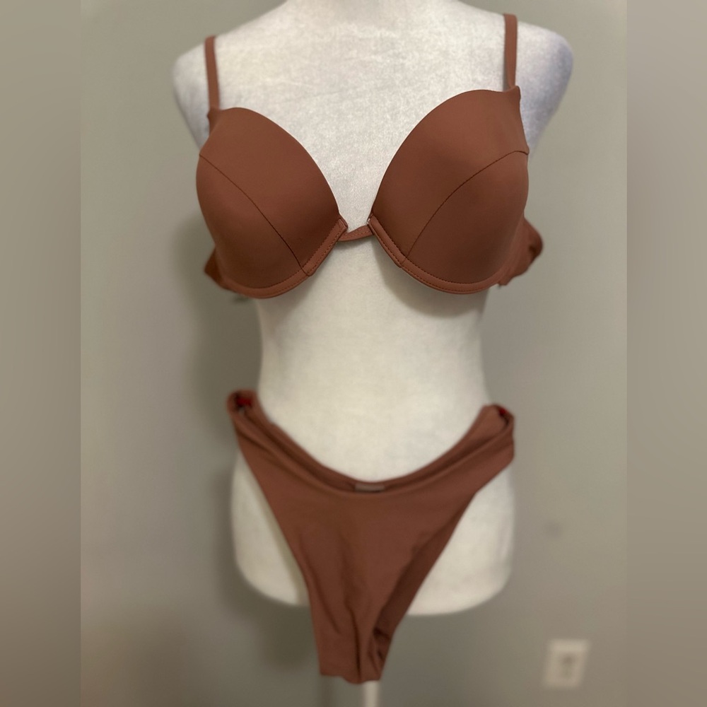 SEXY 3pc bikini swimsuit ** NEW, NEVER Worn**
